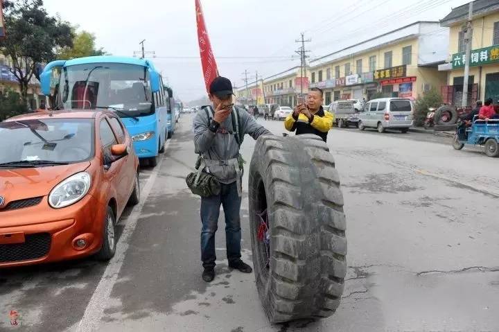 天水轮胎哥 你真的火了!