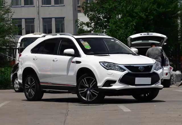 十大省油的SUV排行榜,第一名是国产车!