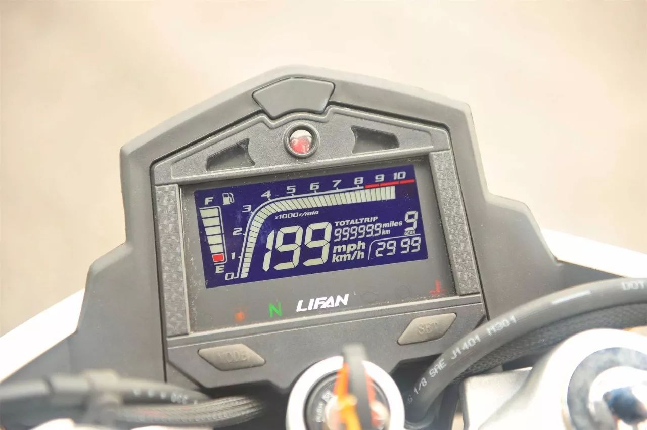 新车速递:力帆五年磨一剑的KP250赛道尝鲜体