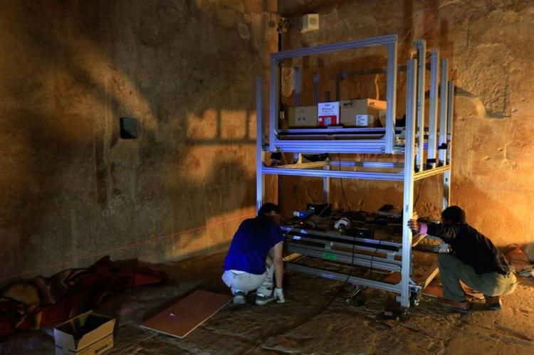 科学家在吉萨大金字塔内发现一处空间，有自由女神那么大|金字塔|胡夫金字塔|埃及_新浪科技_新浪网