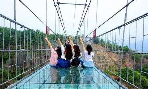 免费逛!离厦门最近的空中玻璃栈道开放啦,千万