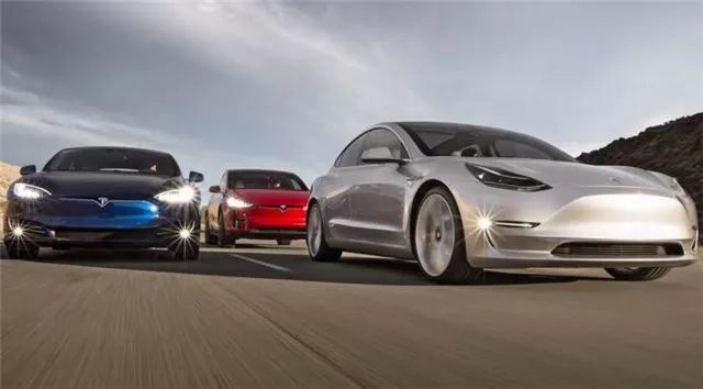 交八千赚五万!特斯拉成了黄牛赚钱新机会?