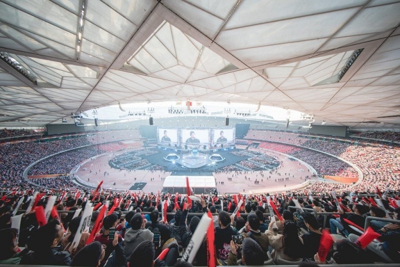 长城红蓝变身 2017英雄联盟全球总决赛正式收