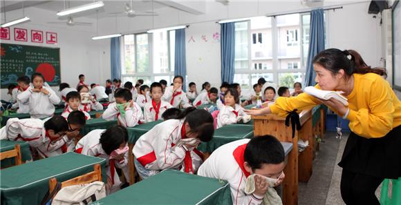 永川一小学开展消防疏散安全教育|永川|安全教