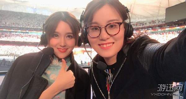 洪荒少女傅园慧自曝是PDD的粉丝 称和他合影