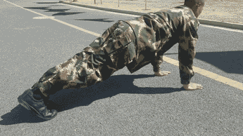 w2Wh-fynmzun0648374.gif