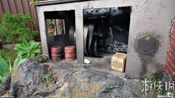 大神打造目前火爆全球游戏《绝地求生》的主题