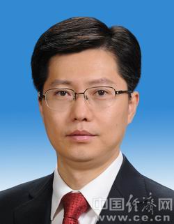 郄英才,1975年9月出生,此前担任随州市委副书记,市政府党组书记,市长