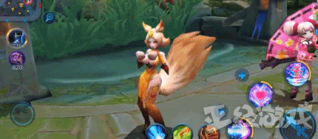 玩家资讯 正文页 大招出来位置是尾巴部分,狐狸尾巴果然很厉害啊.