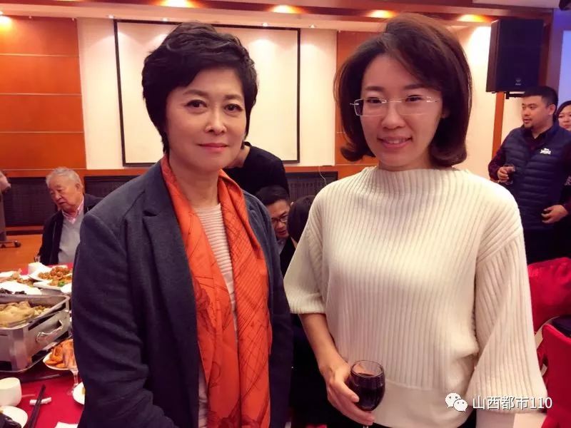 《都市110》美女主播雷蕾,火遍全国!|雷蕾|都市