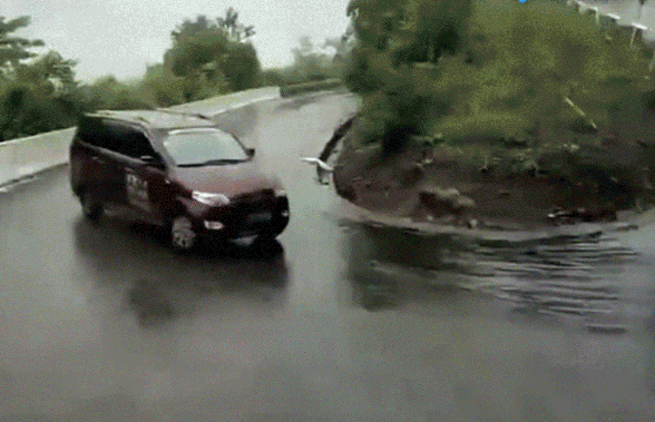 别说秋名山了,有五菱神车哪里都是赛道