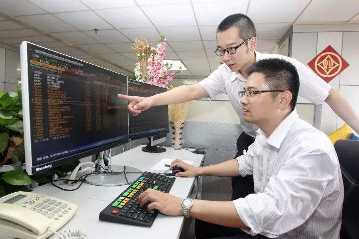 东盟七国人口_东盟十国国旗(2)