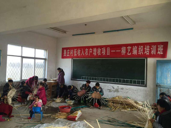 江苏省委驻涟水扶贫两年:从村民躲闪狐疑到老