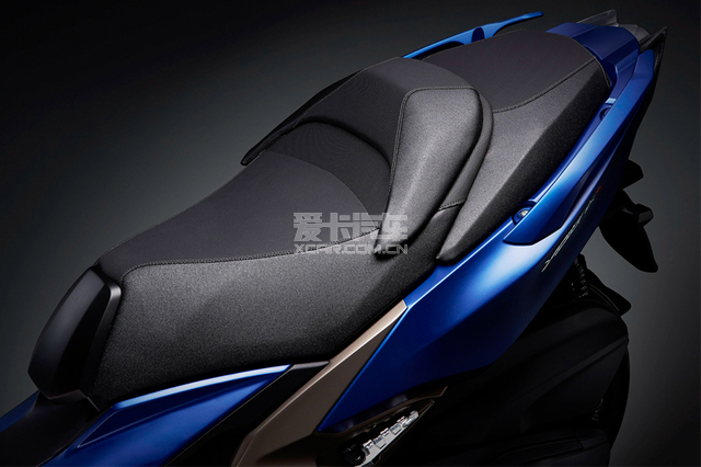 加入Noodoe 新款光阳赛艇S400米兰亮相