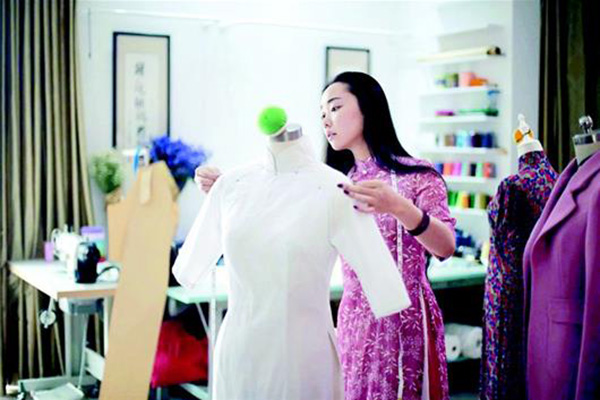 从小痴迷旗袍制作,武汉女硕士做定制旗袍生意