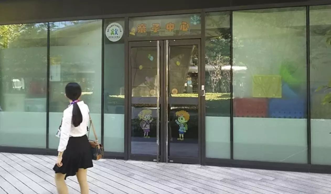 虐童事件对社会心理影响严重 家长要求将监控