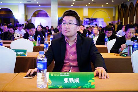 社交电商精准扶贫 云集微店 百县千品 打通农产