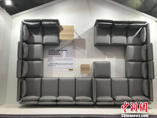 图为展览会现场。 岳依桐 摄 成都创意设计产业展览会 海内外文创精品齐聚一堂(图3)