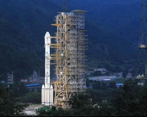 中美航空反击加拿大技术,中国拿下万亿美元大