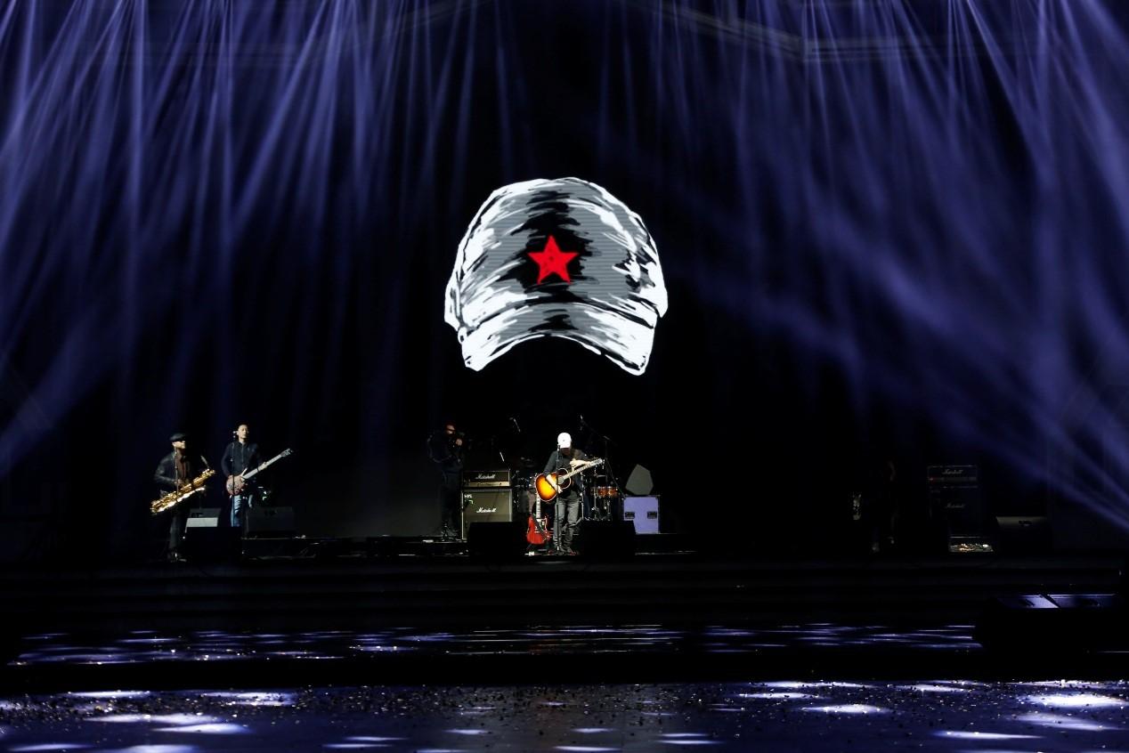 走心晚会让双十一静静 苏宁易购:情怀与剁手,不