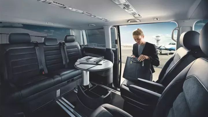 谁说MPV玩不了越野?5万车比50万能豁,还是四