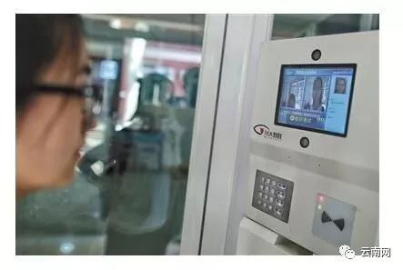 刷卡、刷脸、刷手机.各种智能门禁在昆明普及