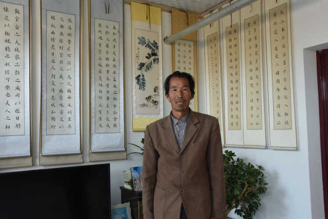 法达人为啥义务教农家娃书法?|宁夏|李忠勤|书