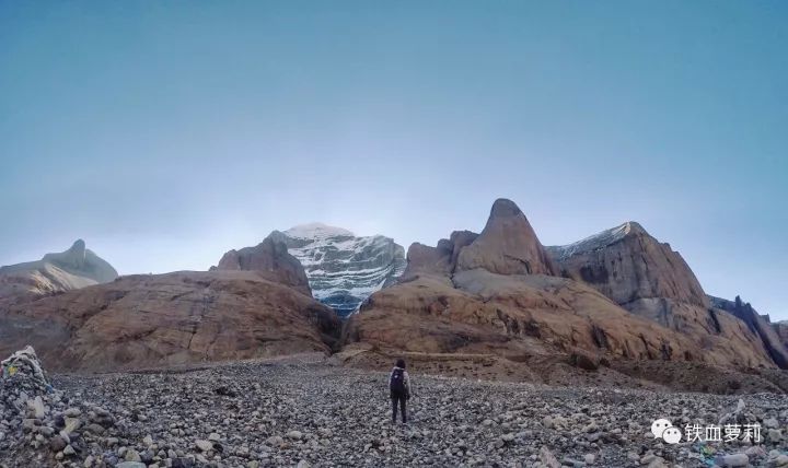 机车萝莉的摩旅环华记丨醉眼中的纳木错