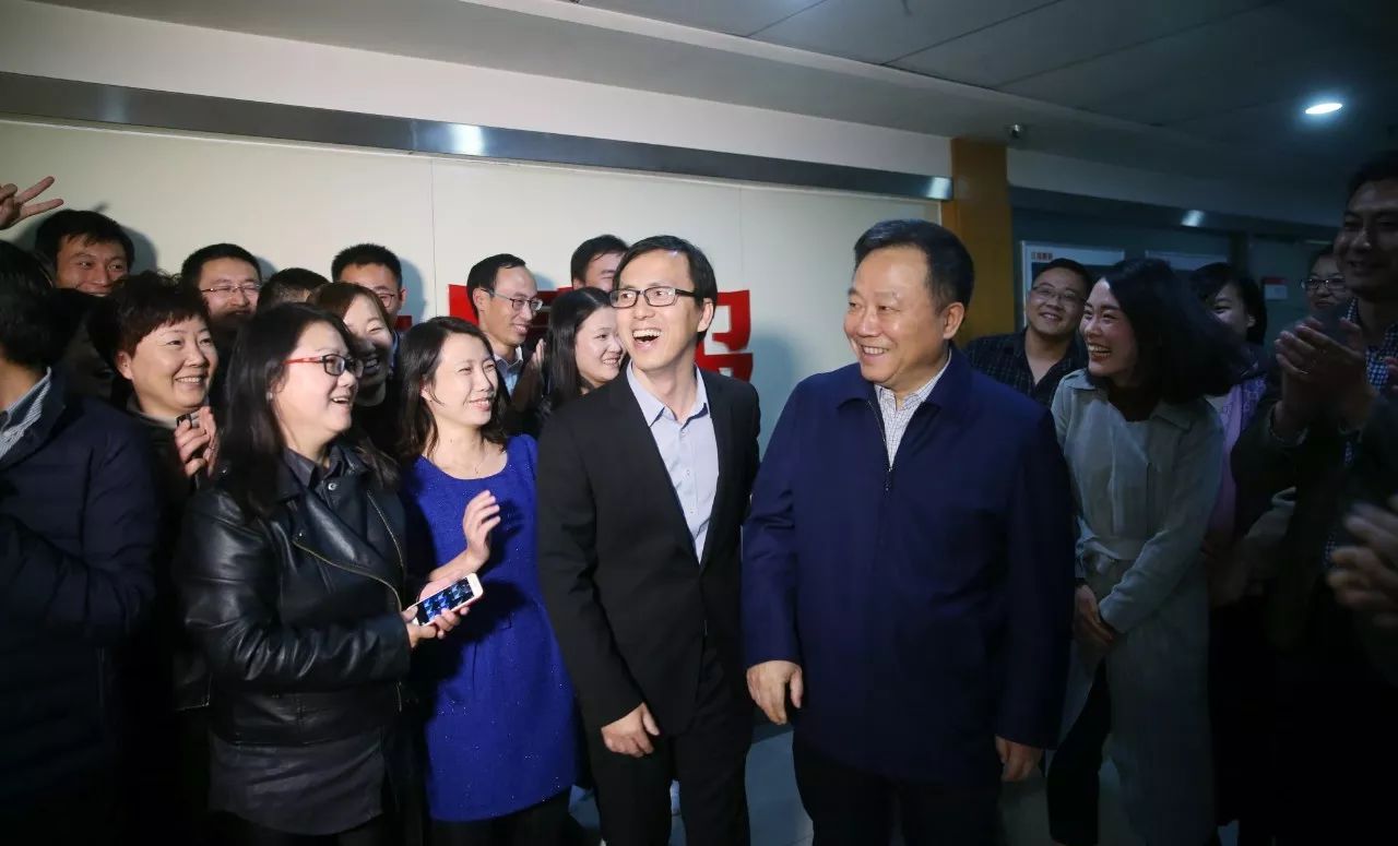 合肥市委书记宋国权来了,点赞江淮晨报"办得好"!