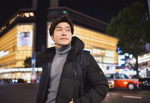 与书为伴双11不孤单 俊平大魔王暖心为双11添