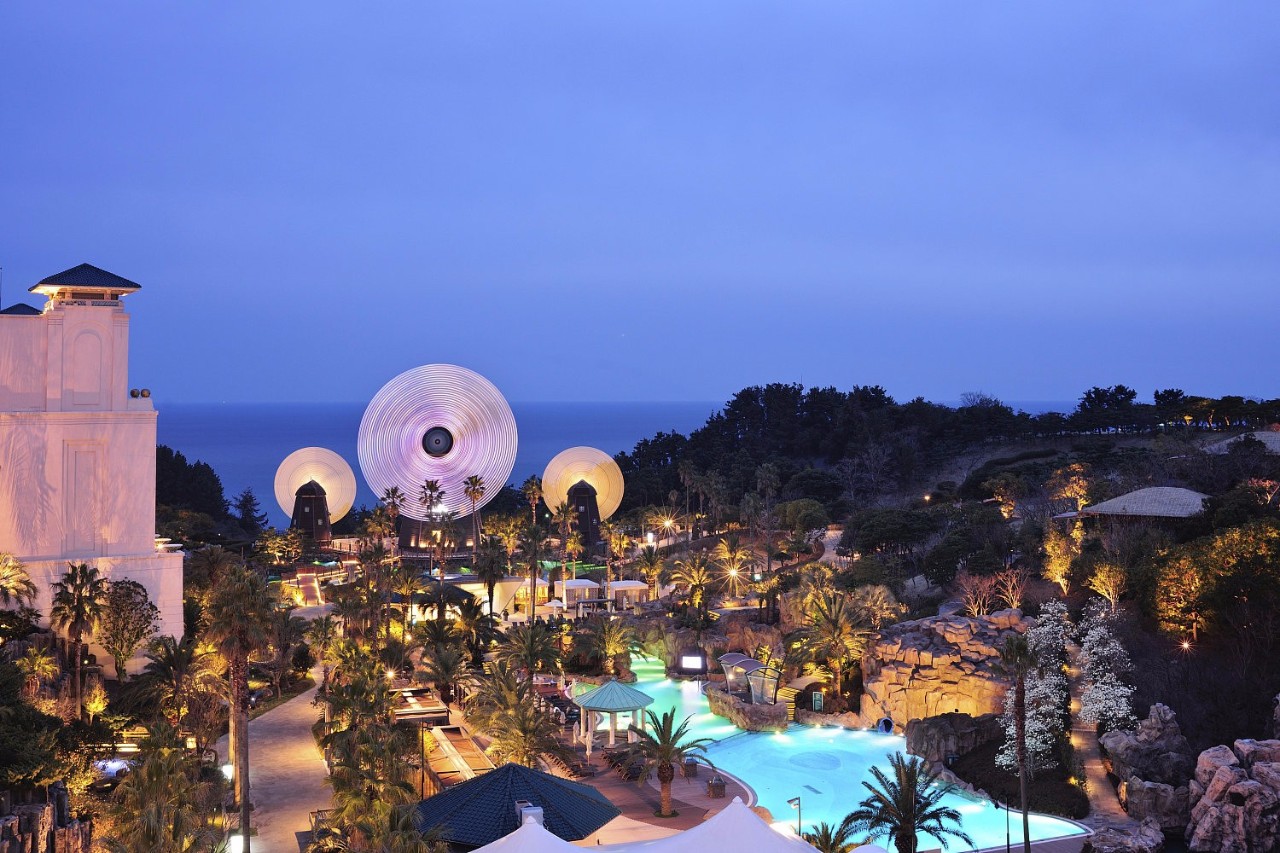 中国人回来了!过了一年苦日子的韩国人终于