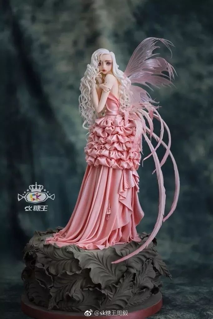 男子做蛋糕获国际金奖 网友:蛋糕比手办还精致