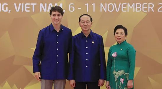 越式衬衫