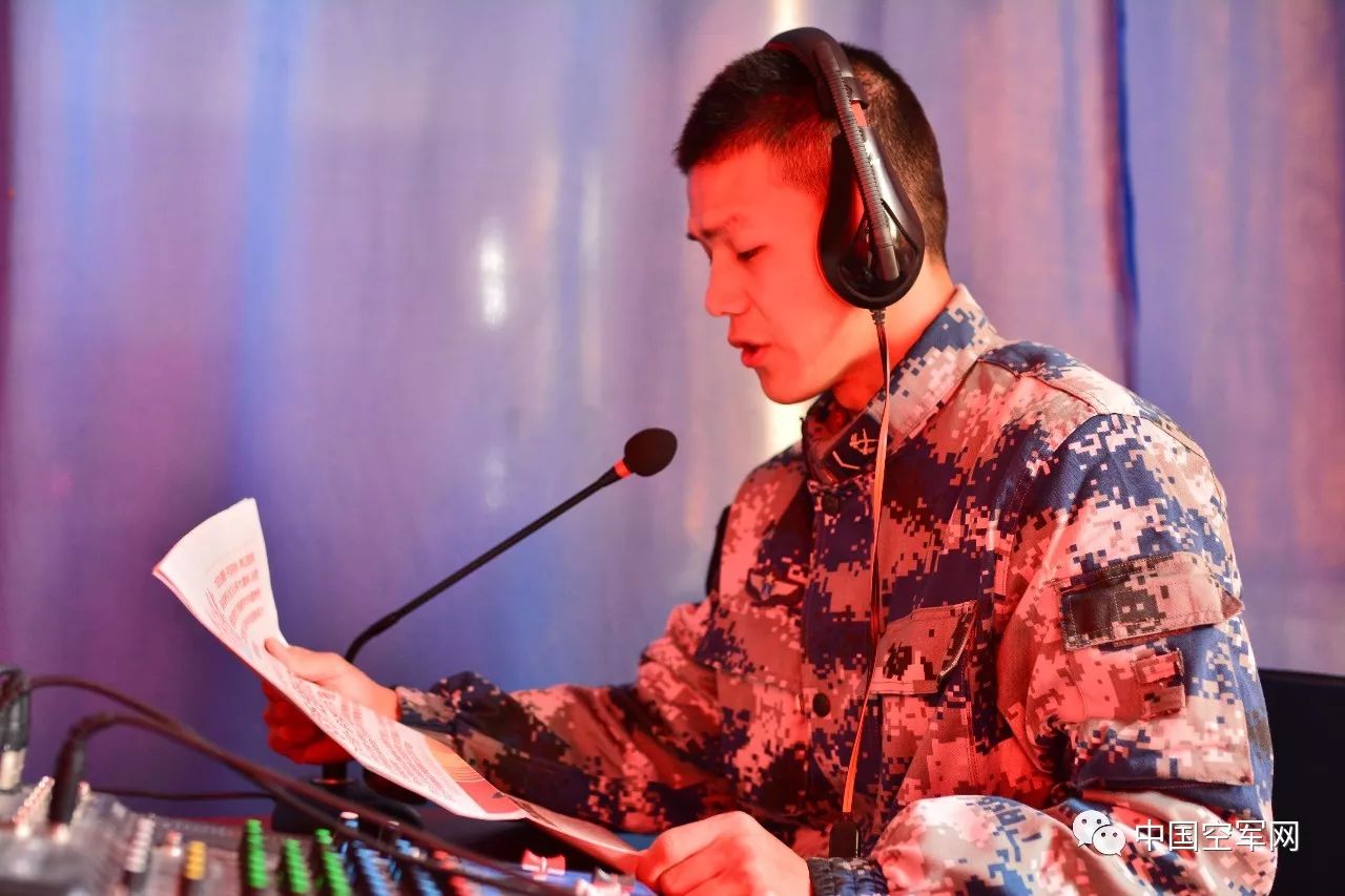 学习十九大 | 授业解惑,深入基层,推动学深学实