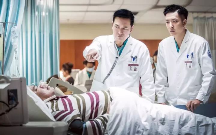 没有流量小生没有炒作,一集让人看哭五六次…