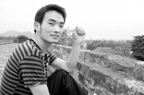 0分考生重新参加高考,是对 读书无用论 的暴击