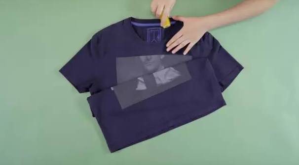 实用丨毛衣起球怎么办?教你几招1分钱不花,3秒