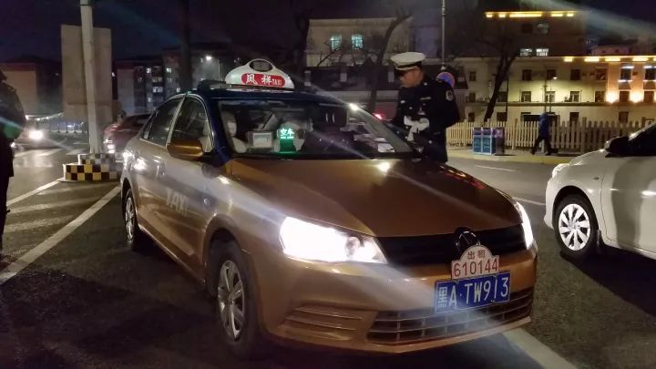 拒载立马罚500!哈尔滨整治出租车下“狠手”，还敢强拼宰客?(附违章车辆曝光名单)|旅游|联通|拼客_新浪新闻