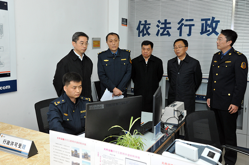 [辽宁]交通运输部副部长戴东昌在辽宁省调研并