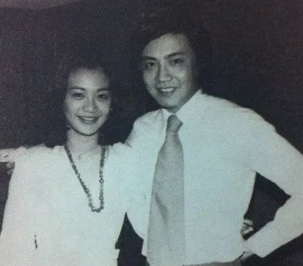 【夜问idol】她从不考虑爱的代价,却是无数女人