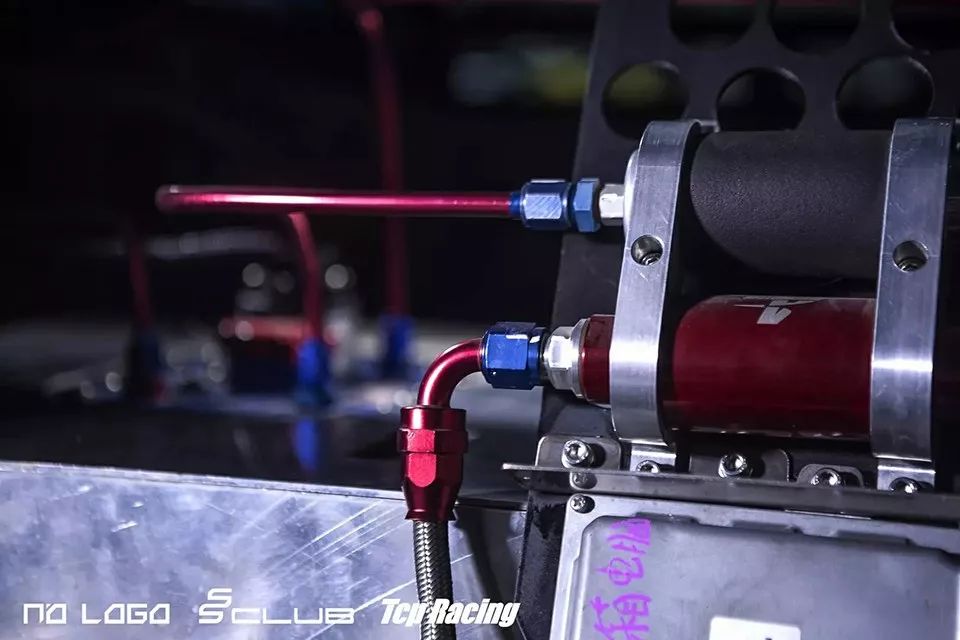 神进化论!碳纤维战神GTR R35改装案例