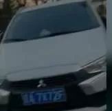 疯狂老司机连撞17辆车