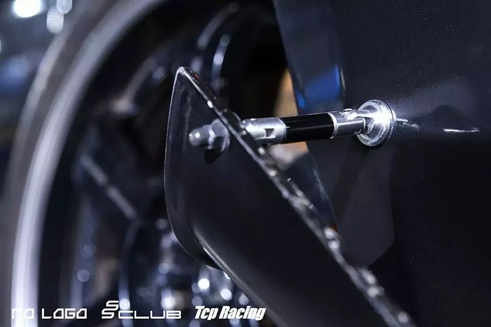 神进化论!碳纤维战神GTR R35改装案例