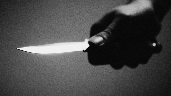 上海一男子捅伤生父又向路人挥刀:司法鉴定系