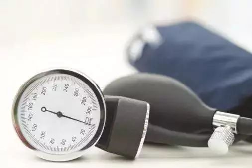 美国调整高血压诊断标准为130\/80,一夜之间乌