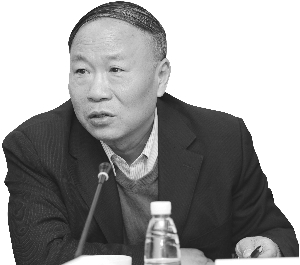 范剑平:防范化解系统性风险要严把货币供应闸