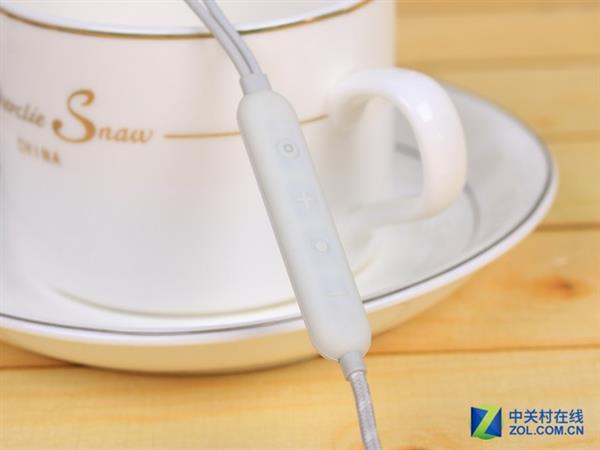 降噪耳机成标配?浅谈手机主动降噪发展|手机厂