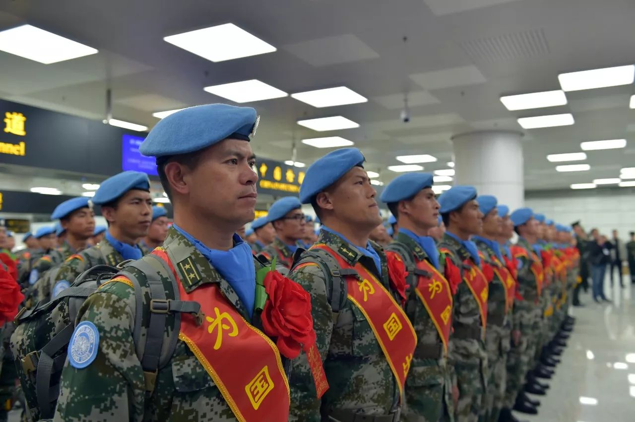 关注|我第四批赴南苏丹(朱巴)维和步兵营首批队员出征|南苏丹|朱巴|维和_新浪新闻