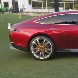 梅赛德斯AMG GT概念车