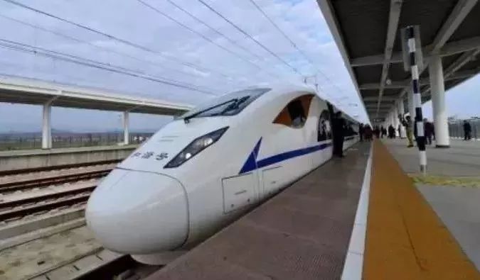 西成高铁进入开通倒计时!周末美食行,先到西安